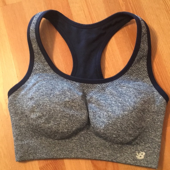 nb sports bra
